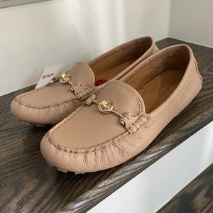 Coach Women's Loafers Beige Leather Turnlock Arlene Slip On Shoes Size 10 New